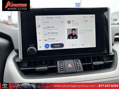 2025 Toyota RAV4 XLE Premium