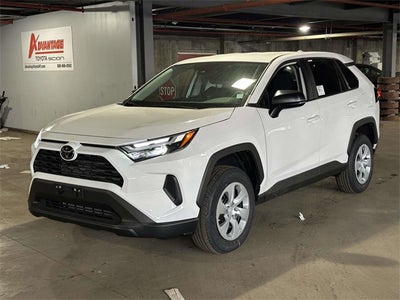 2025 Toyota RAV4 LE