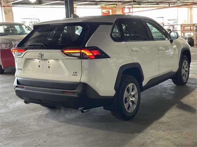 2025 Toyota RAV4 LE