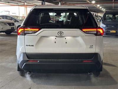2025 Toyota RAV4 LE