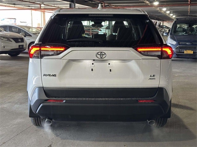 2025 Toyota RAV4 LE