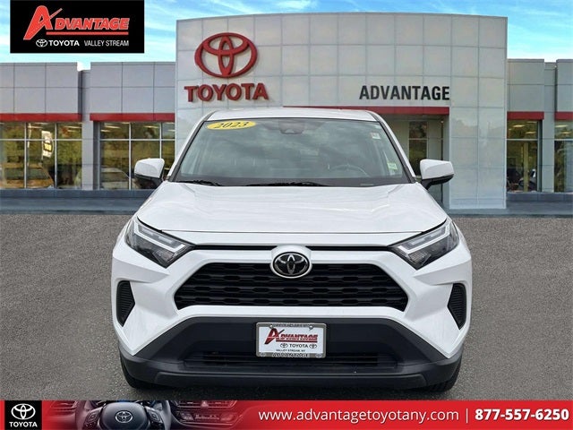 2023 Toyota RAV4 LE