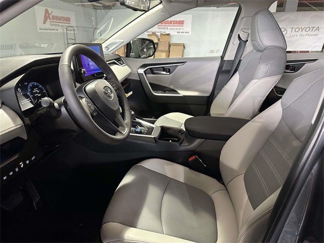 2025 Toyota RAV4 Limited