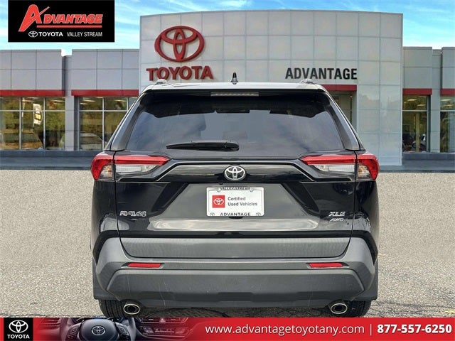 2020 Toyota RAV4 XLE