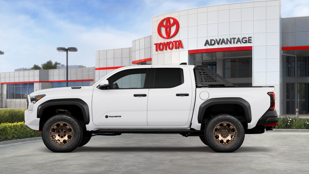 2025 Toyota Tacoma Hybrid Trailhunter