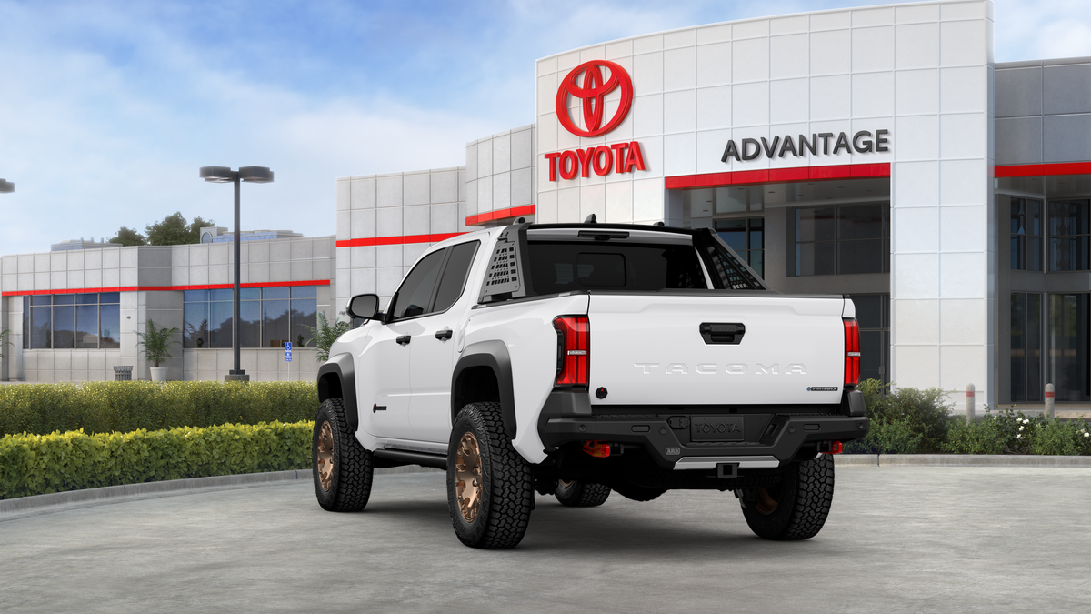 2025 Toyota Tacoma Hybrid Trailhunter