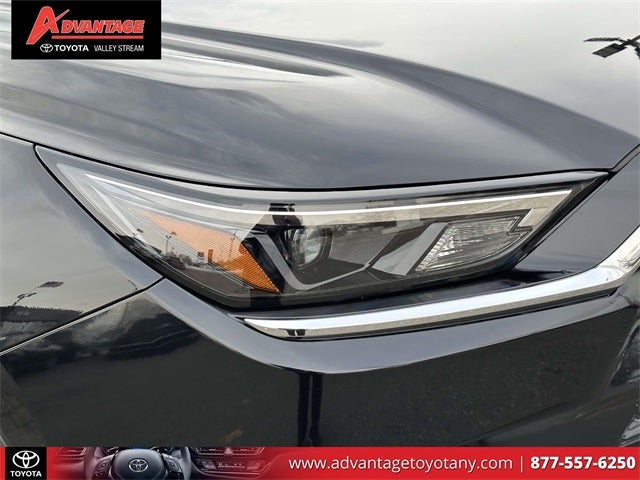 2025 Toyota Grand Highlander LE