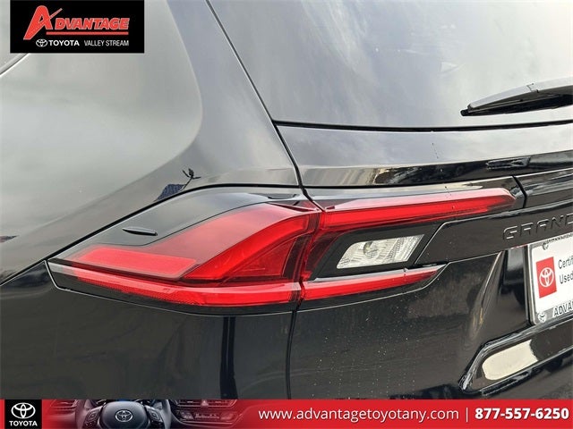 2025 Toyota Grand Highlander LE