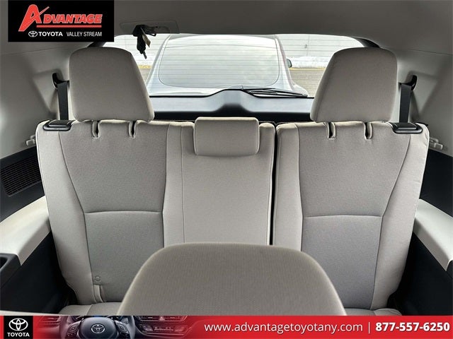 2025 Toyota Grand Highlander LE