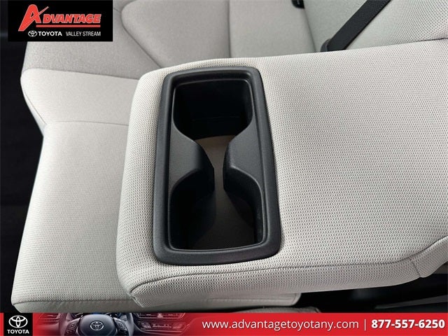 2025 Toyota Grand Highlander LE