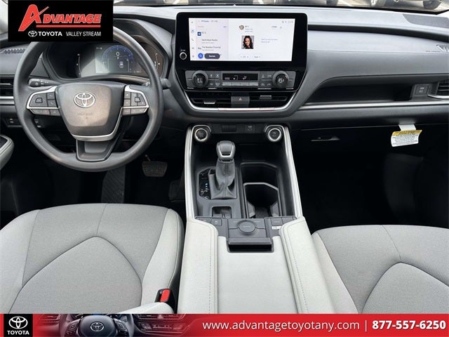 2025 Toyota Grand Highlander LE