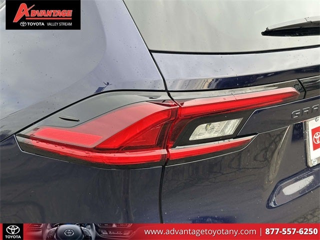 2025 Toyota Grand Highlander LE