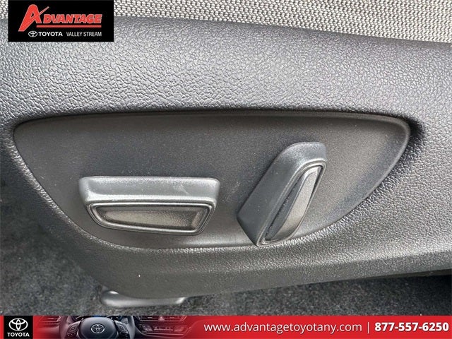 2025 Toyota Grand Highlander LE