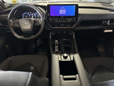 2026 Toyota Grand Highlander Hybrid Base