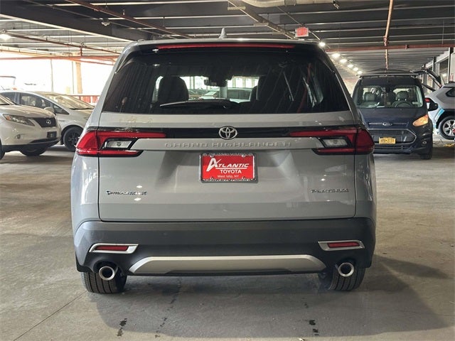 2026 Toyota Grand Highlander Hybrid Base