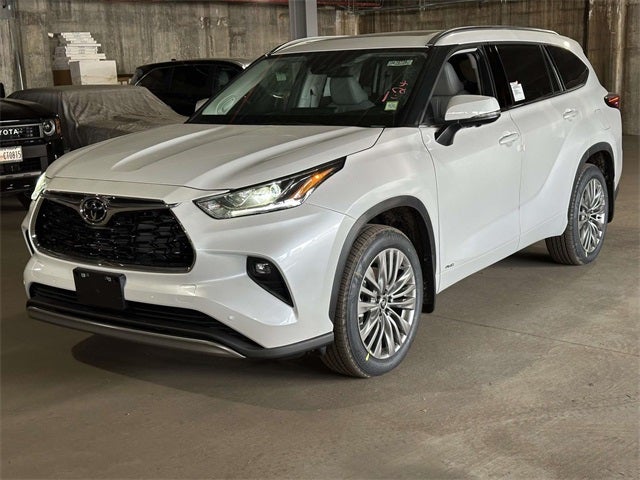 2026 Toyota Highlander Hybrid Hybrid Platinum