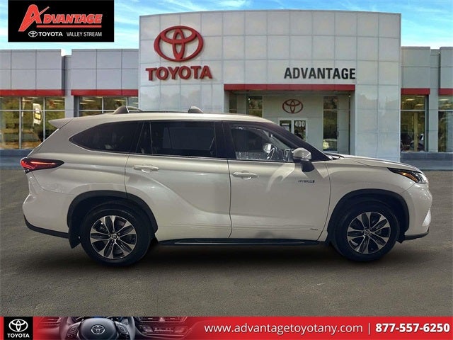 2021 Toyota Highlander Hybrid XLE