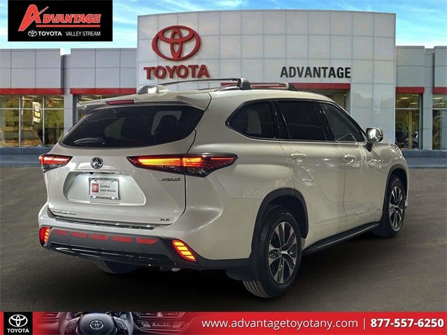 2021 Toyota Highlander Hybrid XLE