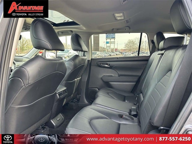 2025 Toyota Highlander Hybrid XLE