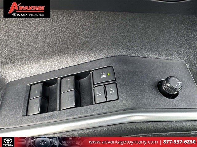 2025 Toyota Highlander Hybrid XLE