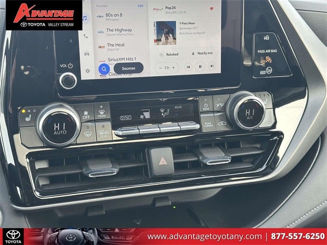 2025 Toyota Highlander Hybrid XLE