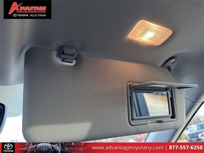 2025 Toyota Highlander Hybrid XLE