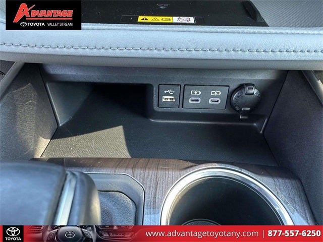 2023 Toyota Highlander Hybrid Limited