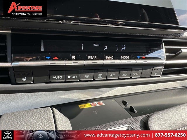 2025 Toyota Sienna XLE 7 Passenger