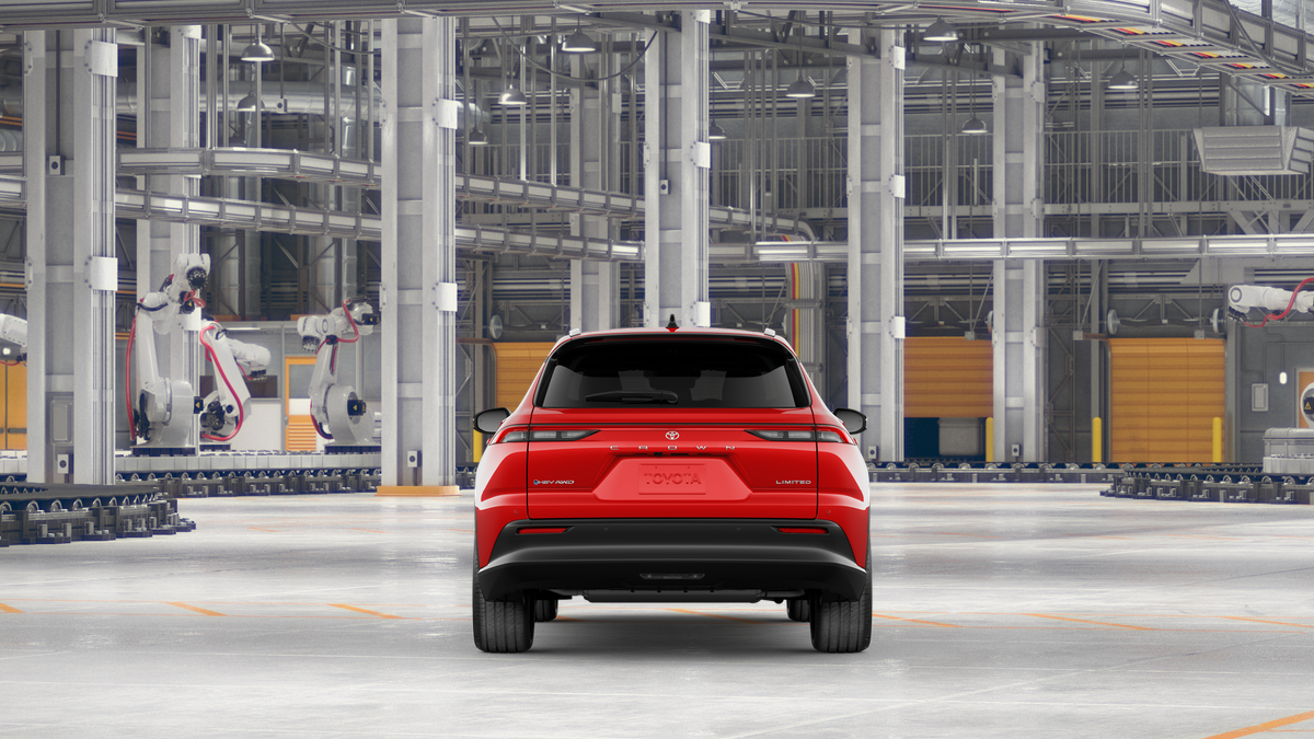 2026 Toyota Crown Signia Limited