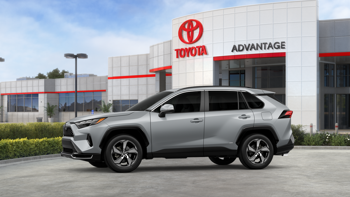 2025 Toyota RAV4 Plug-In Hybrid SE