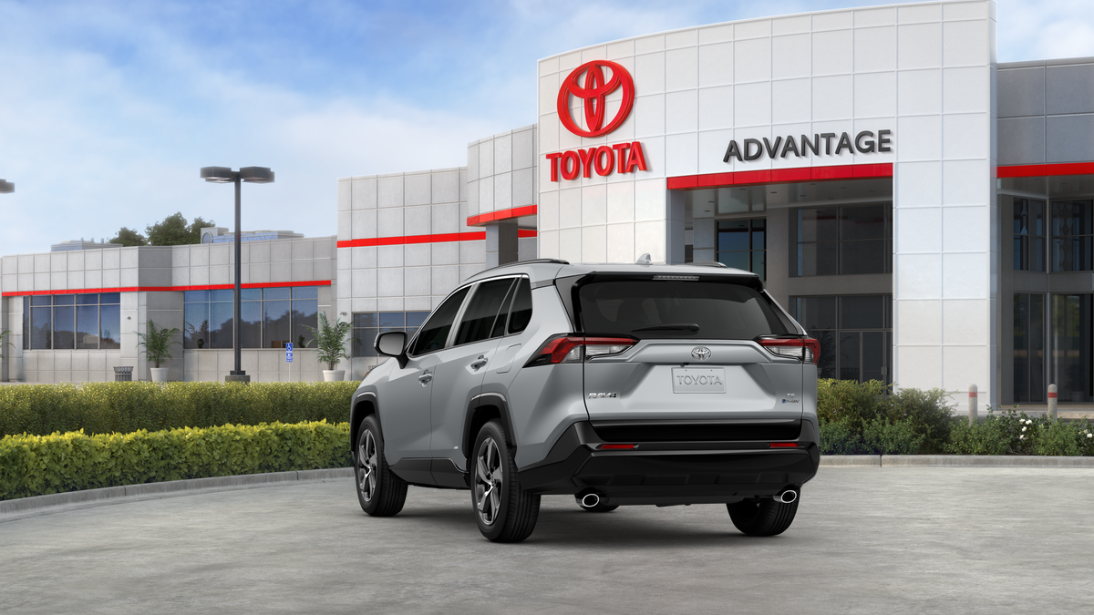 2025 Toyota RAV4 Plug-In Hybrid SE